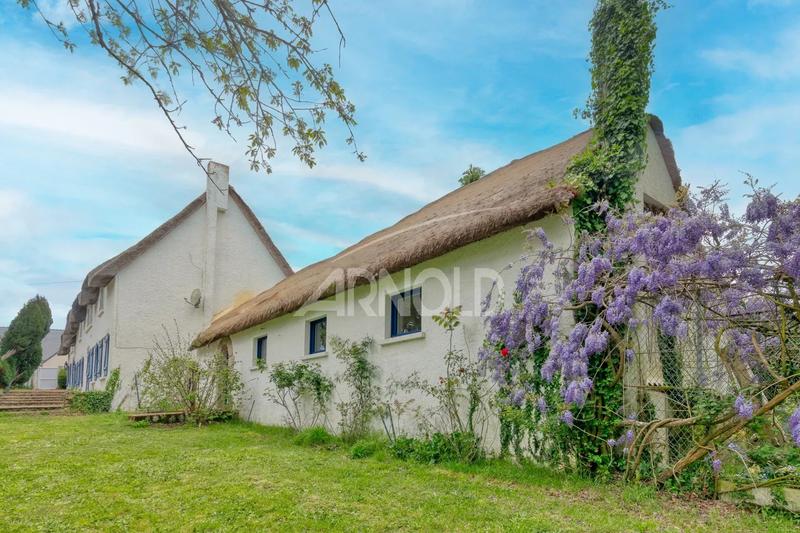 Maison - 270 m² - 10 pièces