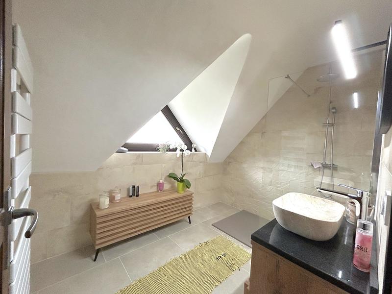 Maison - 133 m² - 6 pièces