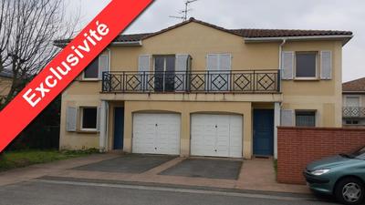 Maison - 88 m² - 9 pièces