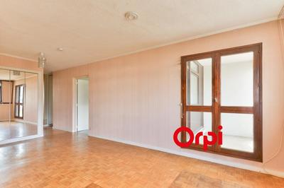 Appartement - 83 m² - 4 pièces