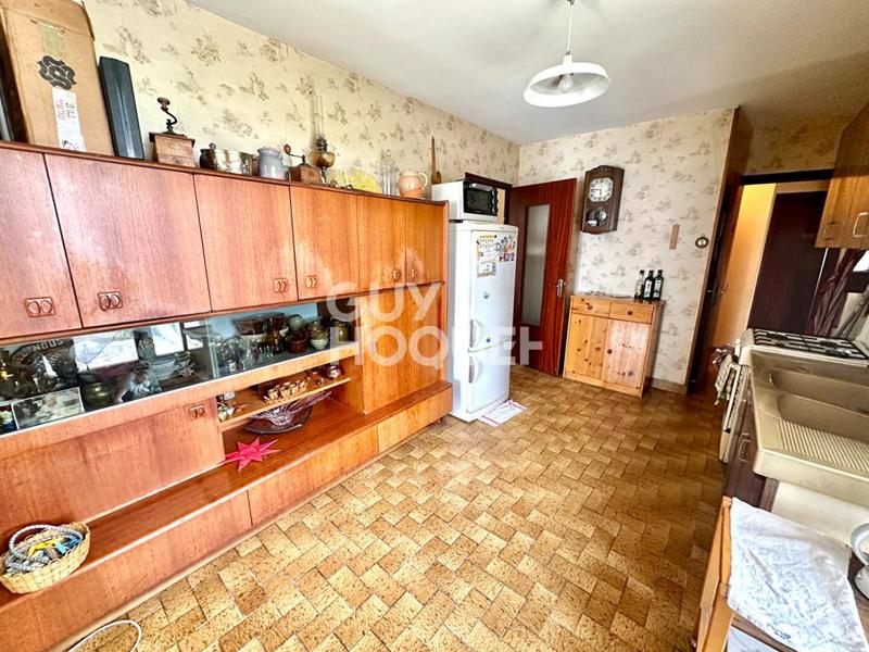 Maison - 121 m² - 7 pièces