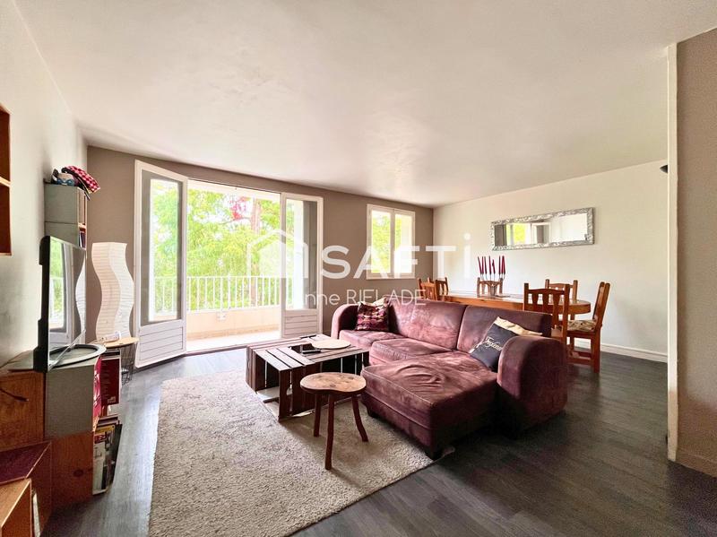 Appartement - 80 m² - 4 pièces