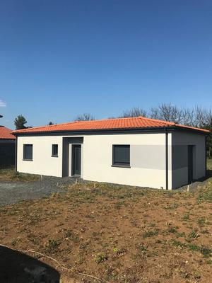 Maison - 84 m² - 5 pièces