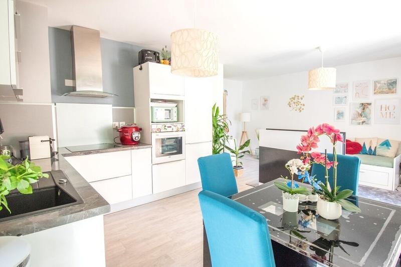 Appartement - 81 m² - 4 pièces