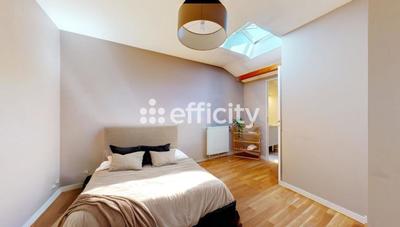 Appartement - 104 m² - 5 pièces