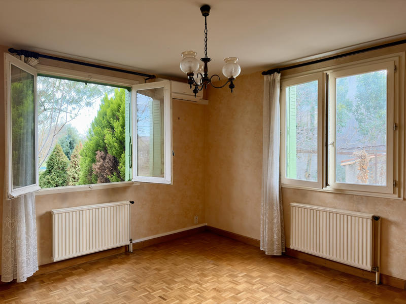 Maison - 96 m² - 5 pièces