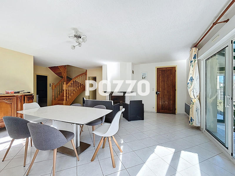 Maison - 96 m² - 6 pièces