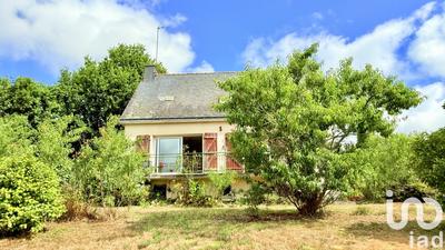 Maison - 122 m² - 6 pièces