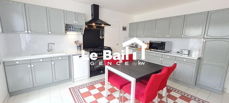 Maison - 103 m² - 5 pièces