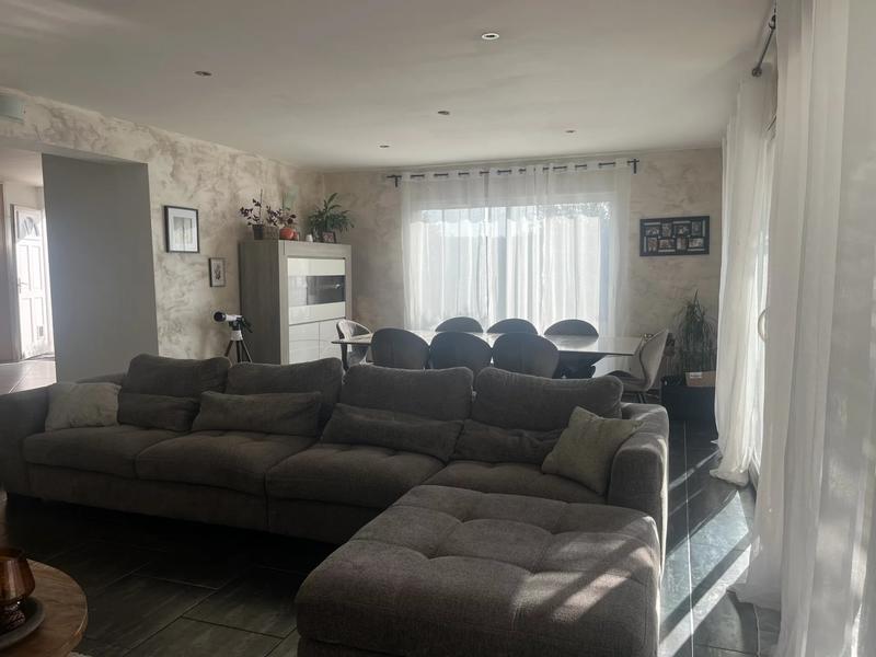 Maison - 138 m² - 5 pièces