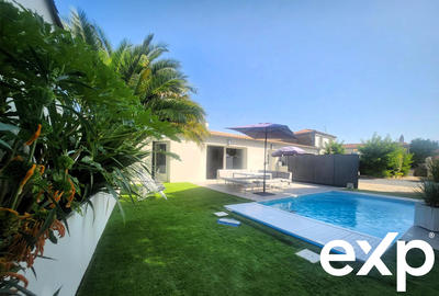 Maison traditionnelle - 156 m² - 4 pièces