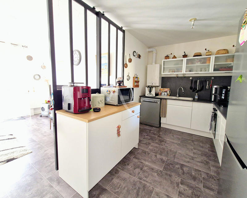 Appartement - 83 m² - 4 pièces