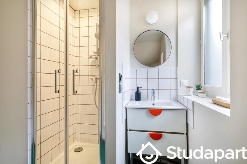 Chambre - 12 m² - 1 pièce