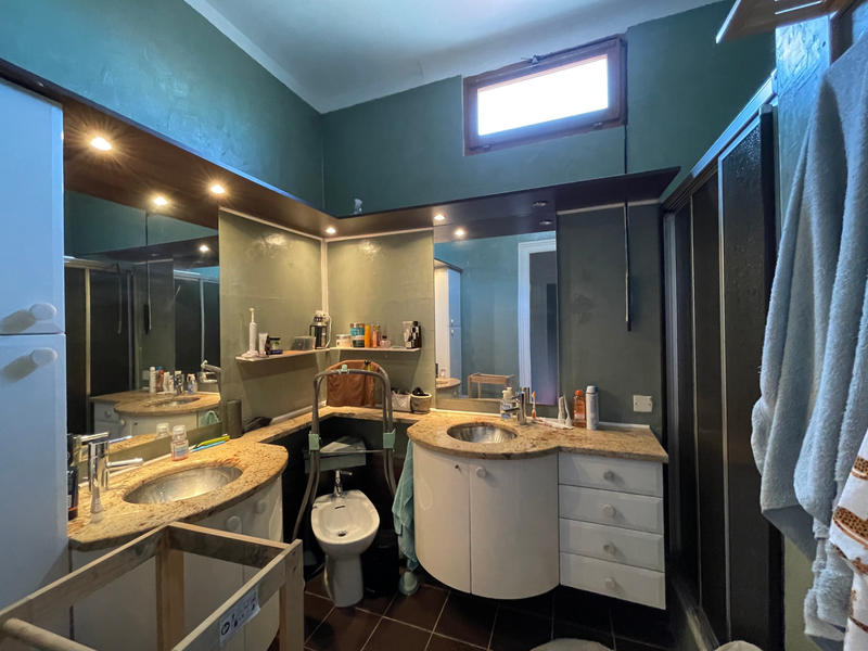 Appartement - 81 m² - 3 pièces