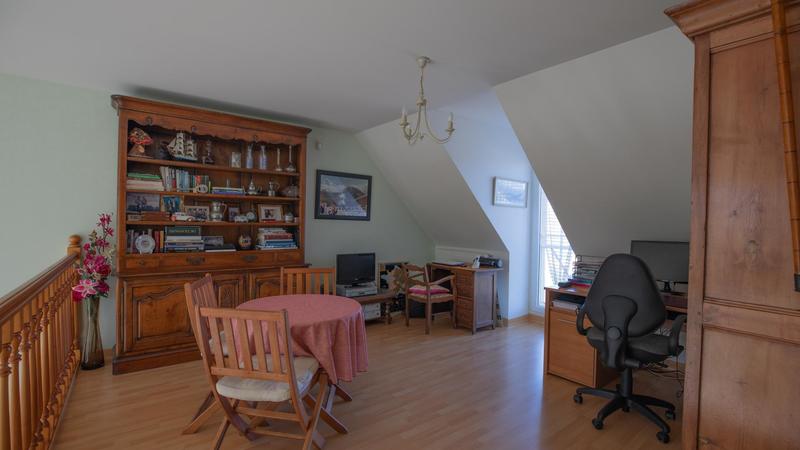 Maison - 139 m² - 7 pièces