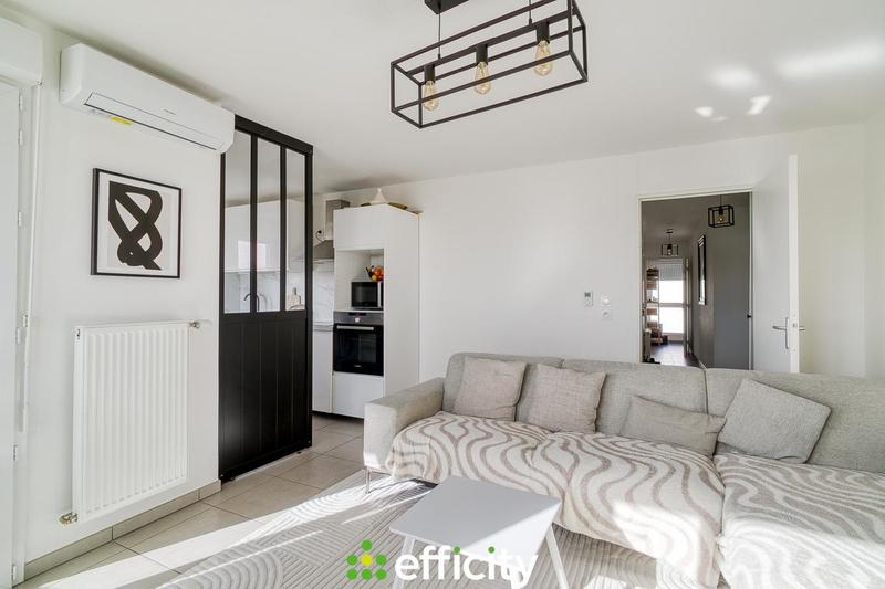 Appartement - 82 m² - 4 pièces