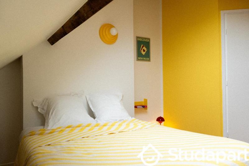 Chambre - 12 m² - 1 pièce