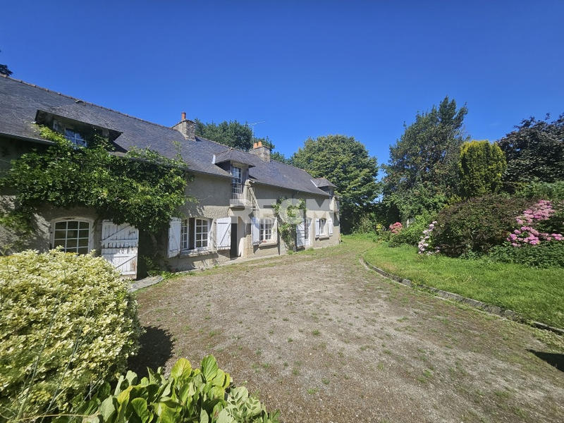 Propriété - 193 m² - 7 pièces