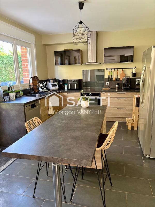 Maison - 147 m² - 6 pièces