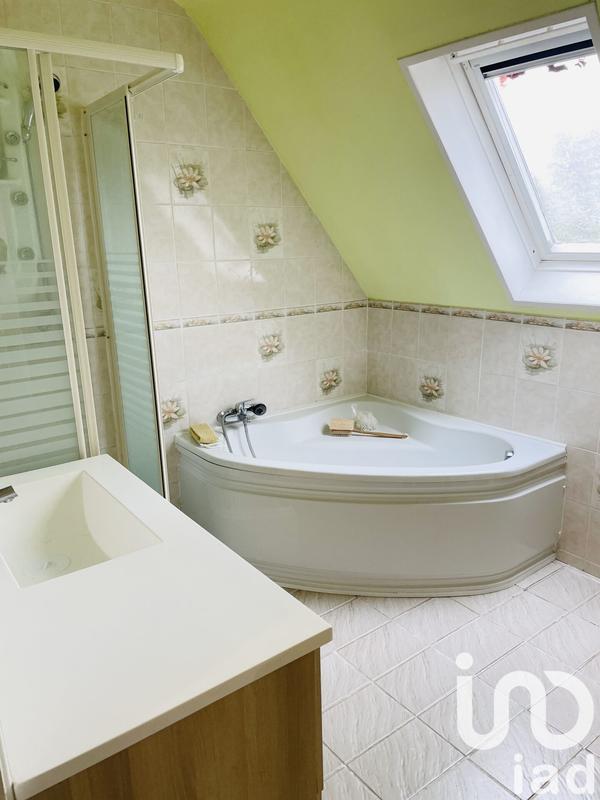 Maison - 106 m² - 6 pièces