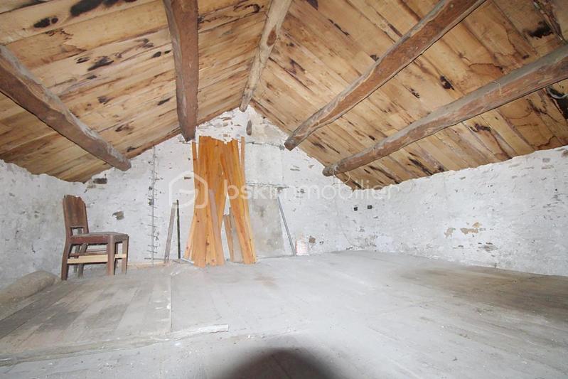 Corps de ferme - 150 m² - 10 pièces