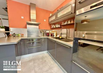 Pavillon - 65 m² - 3 pièces