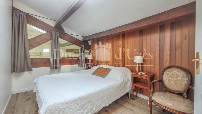 Maison en pierre - 160 m² - 8 pièces