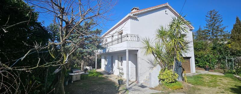 Villa - 185 m² - 6 pièces