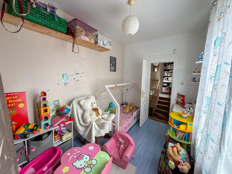 Maison - 190 m² - 6 pièces