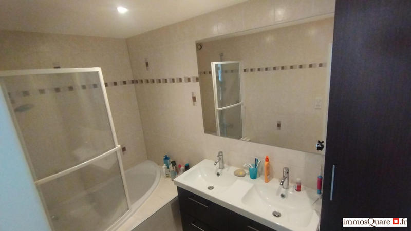 Appartement - 92 m² - 5 pièces