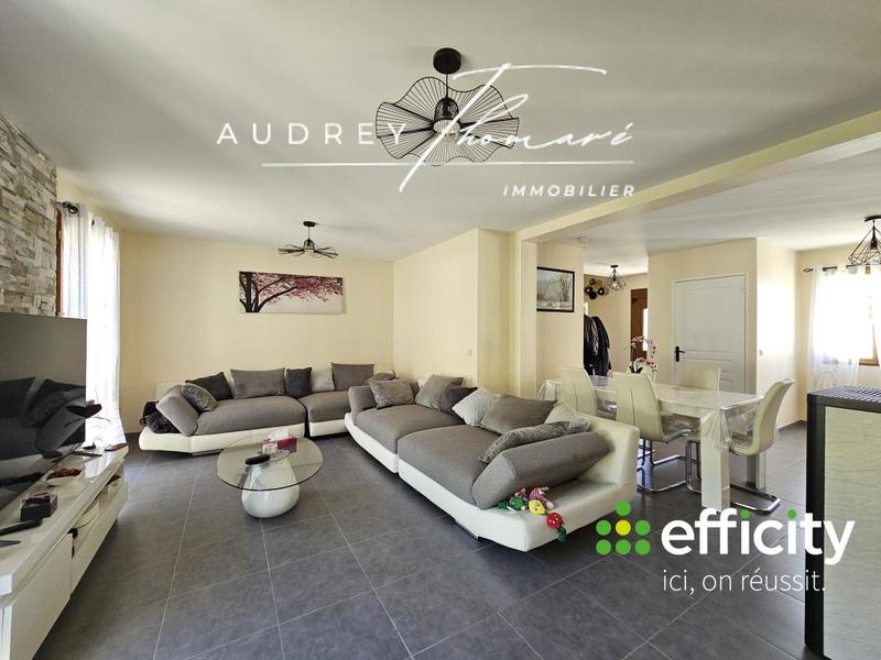 Maison - 139 m² - 6 pièces