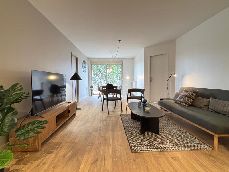 Appartement - 115 m² - 6 pièces