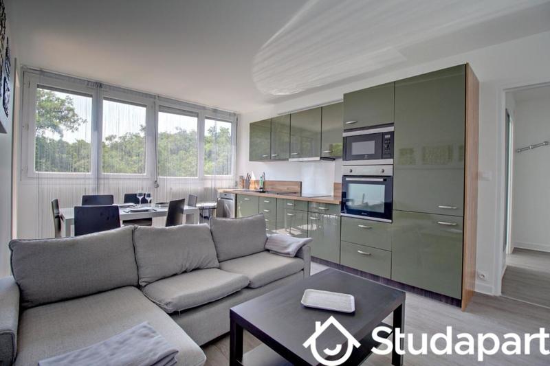 Chambre - 11 m² - 1 pièce