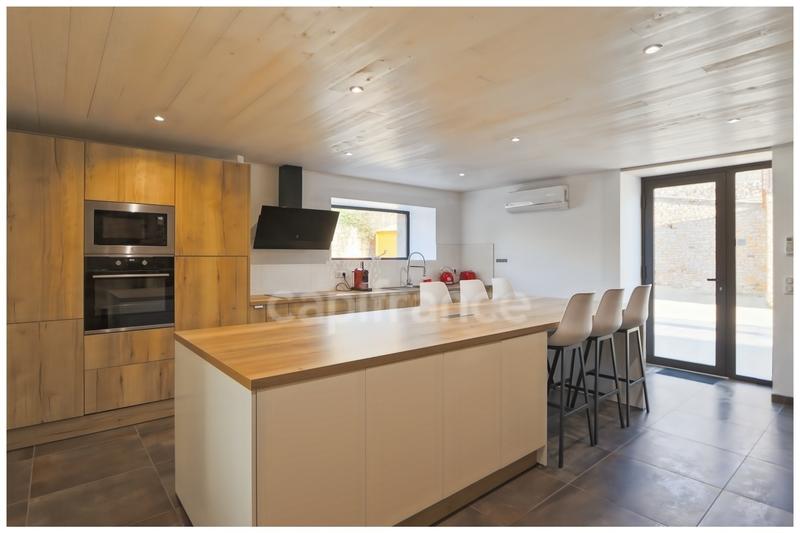 Maison de village - 213 m² - 6 pièces