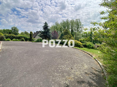 Maison - 151 m² - 6 pièces