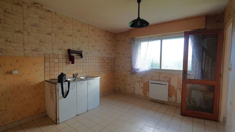 Maison - 95 m² - 5 pièces