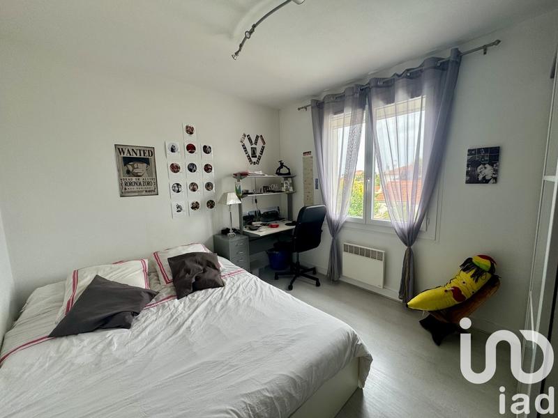 Maison - 225 m² - 8 pièces