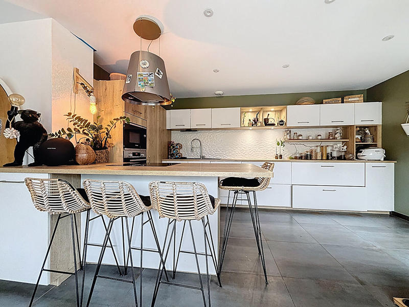 Maison - 104 m² - 5 pièces