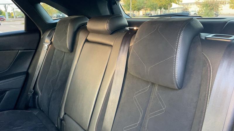 Ds Ds 7 Crossback 1.6 Thp 180 Eat8 Performance Line