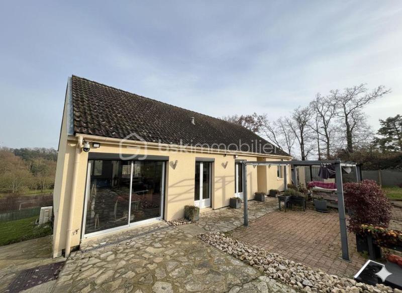 Maison - 112 m² - 7 pièces