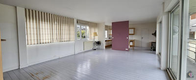 Villa - 209 m² - 7 pièces