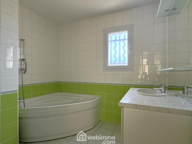 Maison - 115 m² - 5 pièces