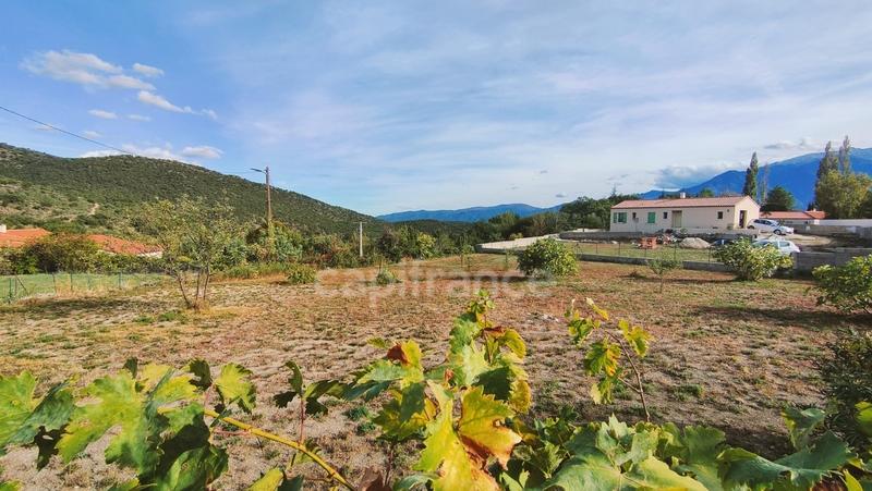 Terrain constructible - 1 000 m²