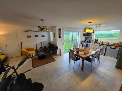 Maison - 85 m² - 4 pièces