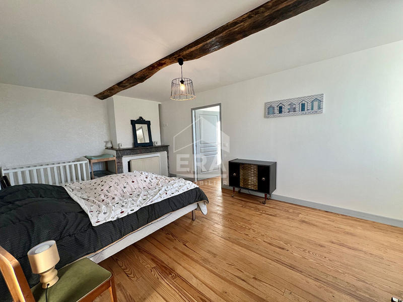 Maison - 166 m² - 5 pièces