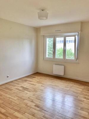 Appartement - 82 m² - 5 pièces