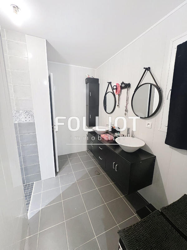 Maison - 141 m² - 6 pièces