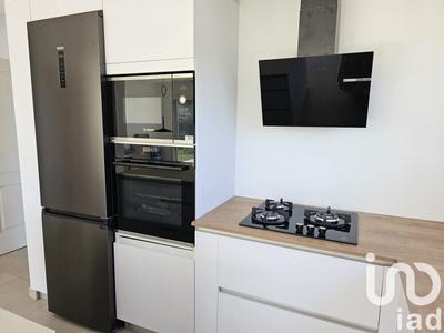 Maison - 97 m² - 4 pièces