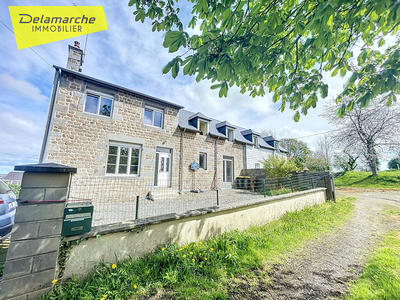 Maison - 216 m² - 9 pièces