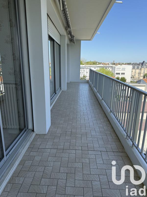 Appartement - 80 m² - 3 pièces